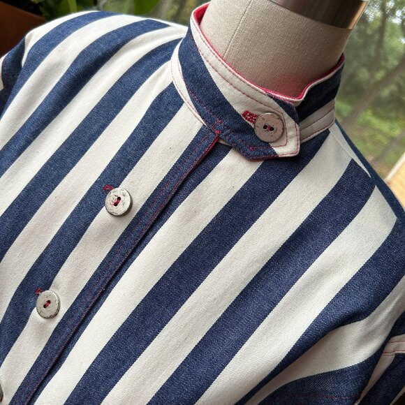 Classic N.R.1 High-Collar Shirtwaist Dress - Picture 9 of 13